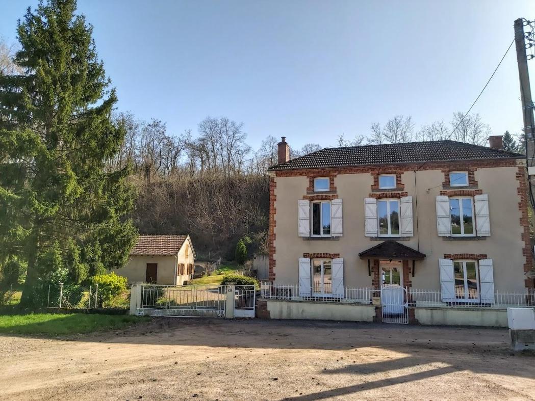 Hotel Au Pays D'Angeline La Pacaudière Exteriér fotografie